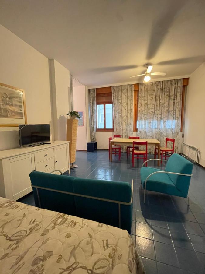 לידו די ג'סולו Condominio Union -Walterigato Apartments- Solo Per Famiglie- מראה חיצוני תמונה