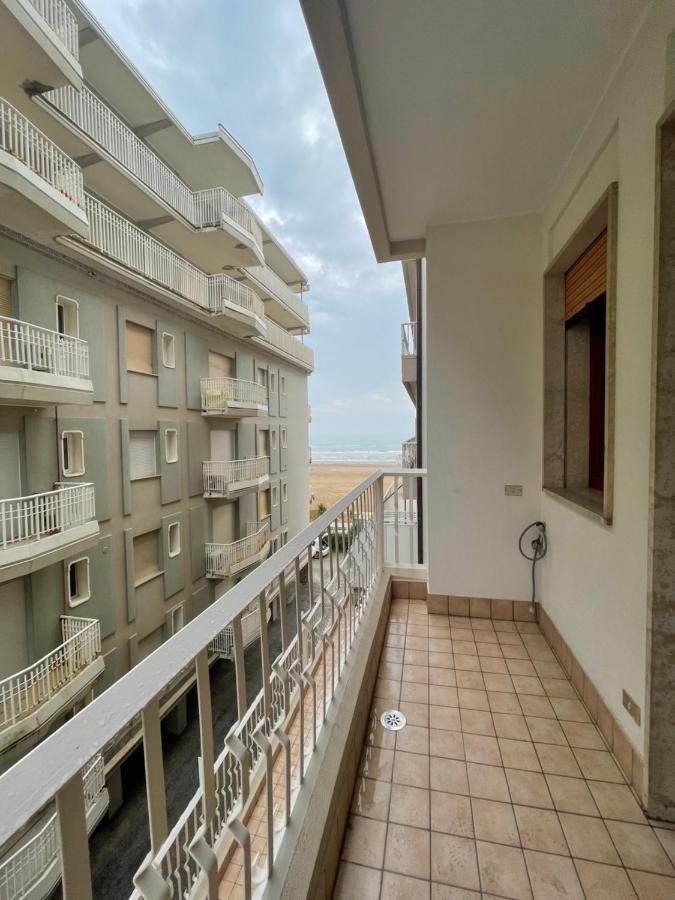 לידו די ג'סולו Condominio Union -Walterigato Apartments- Solo Per Famiglie- מראה חיצוני תמונה