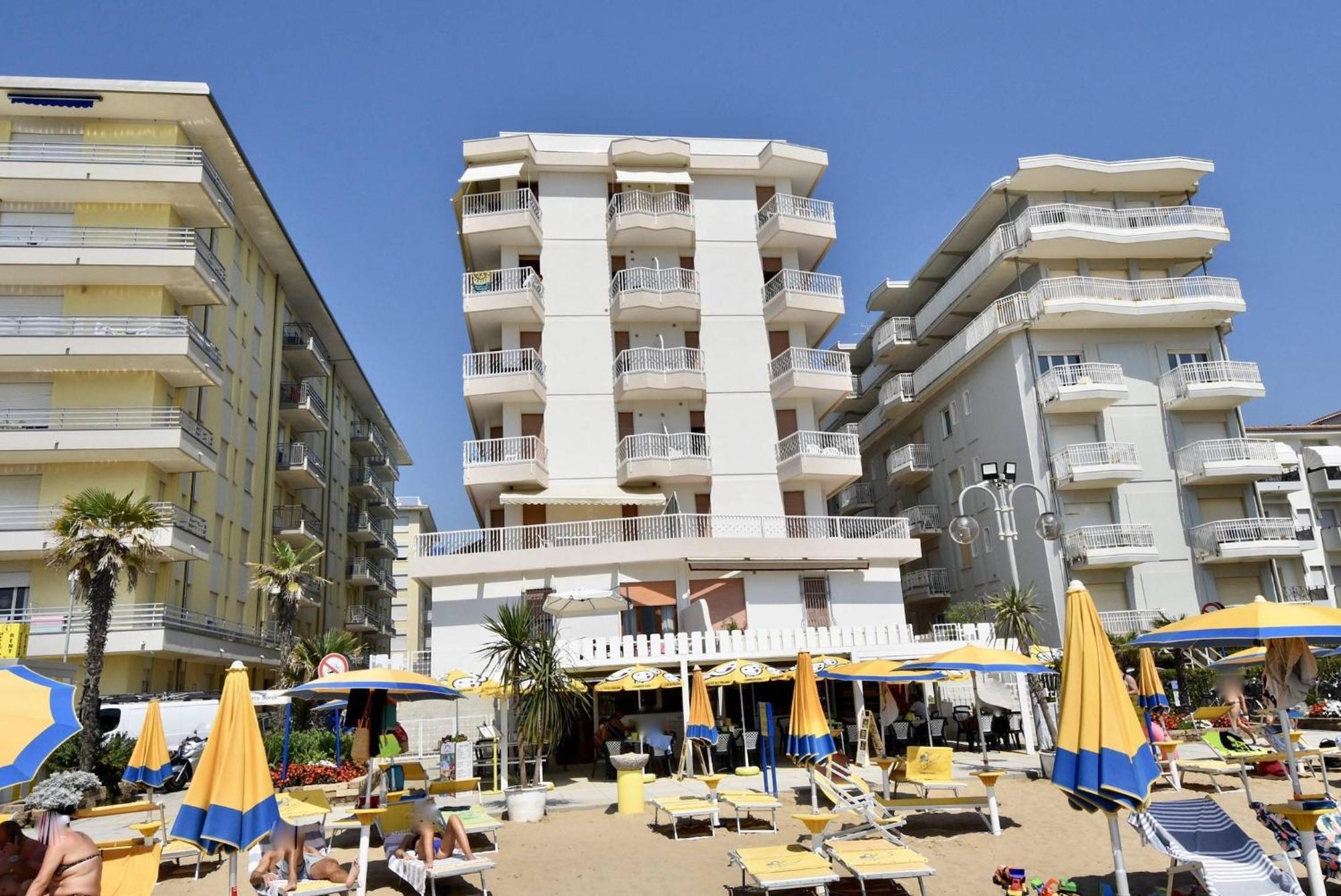 לידו די ג'סולו Condominio Union -Walterigato Apartments- Solo Per Famiglie- מראה חיצוני תמונה
